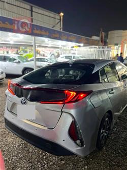 تويوتا بريوس